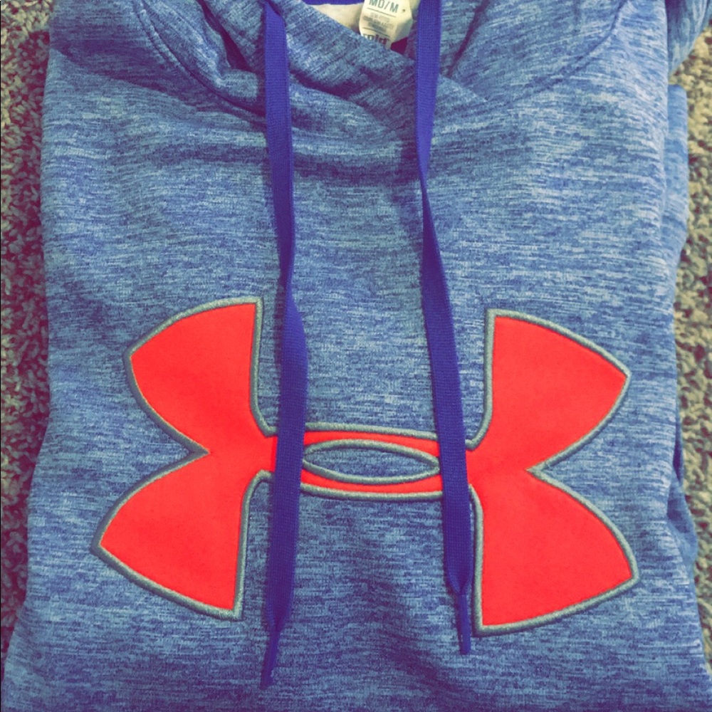 Under Armour Storm - Size Medium